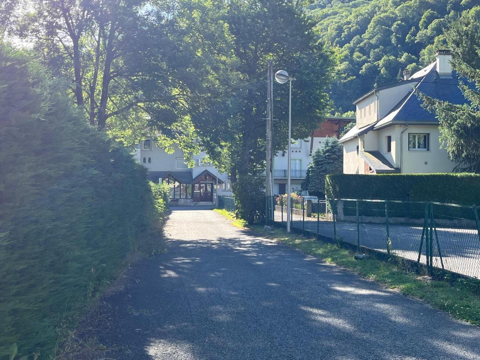 Au Coeur De Lary *